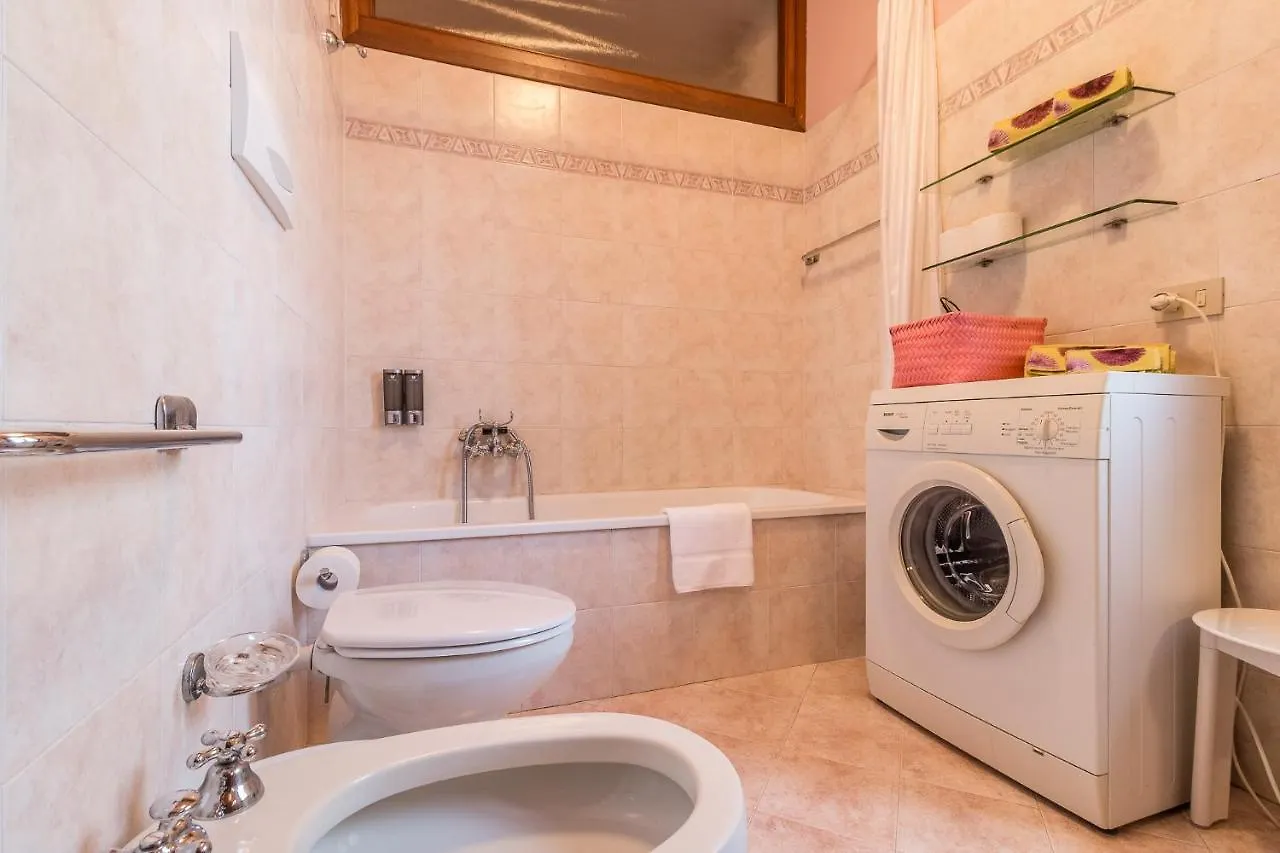 Apartment Colombina House Close To The Train Station Venice