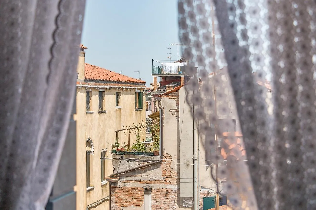 Colombina House Close To The Train Station Venice